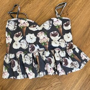 Women’s large sweetheart peplum in Ice cream floral